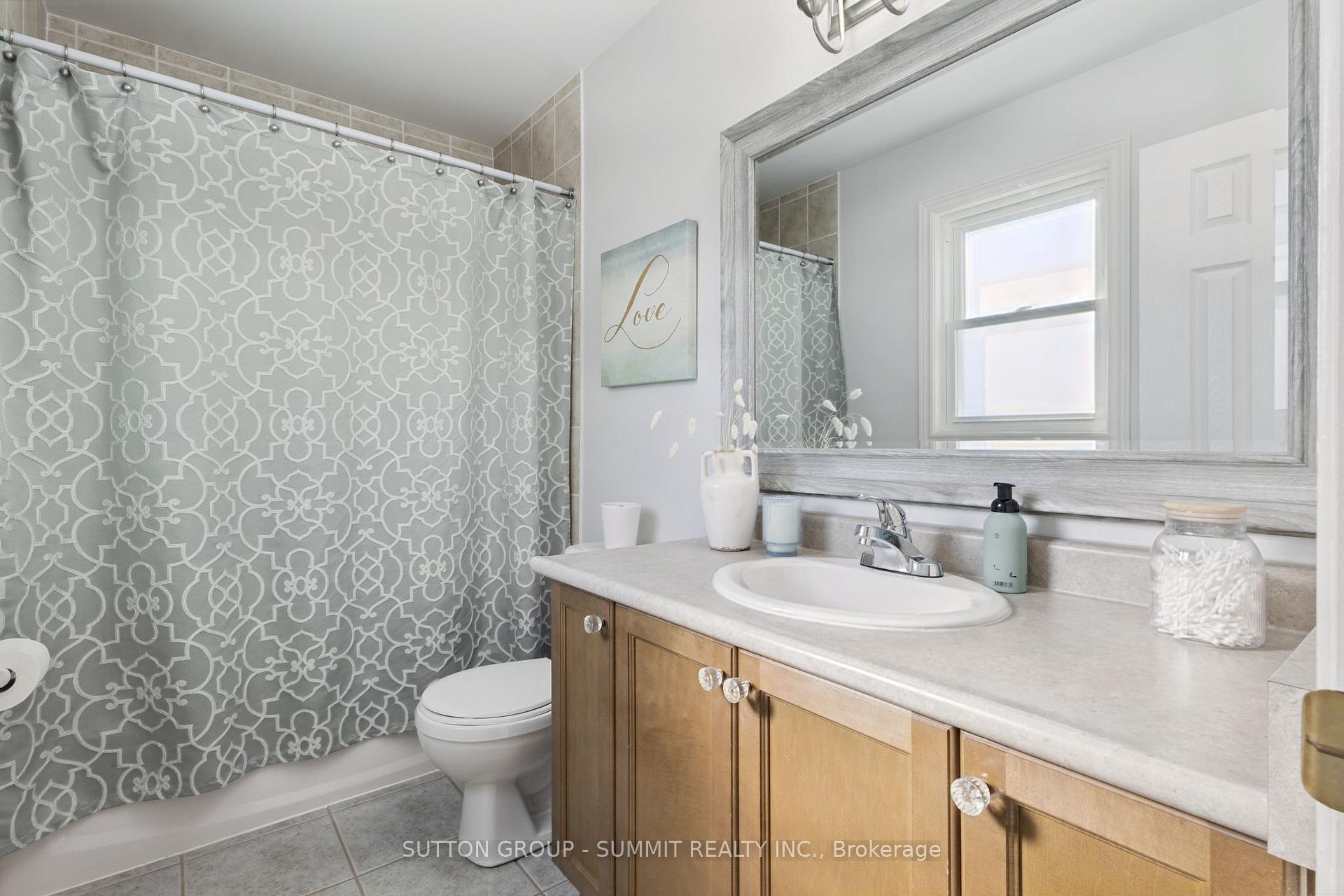 Photo 20 of 2163 Sutton Drive, Burlington, Orchard — HOMEH