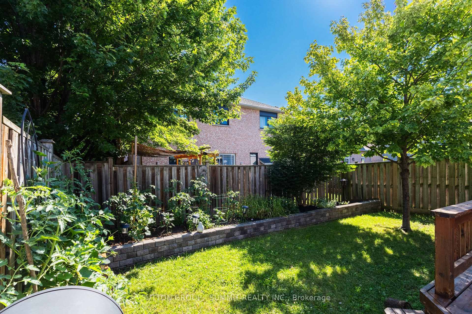 Photo 37 of 2163 Sutton Drive, Burlington, Orchard — HOMEH