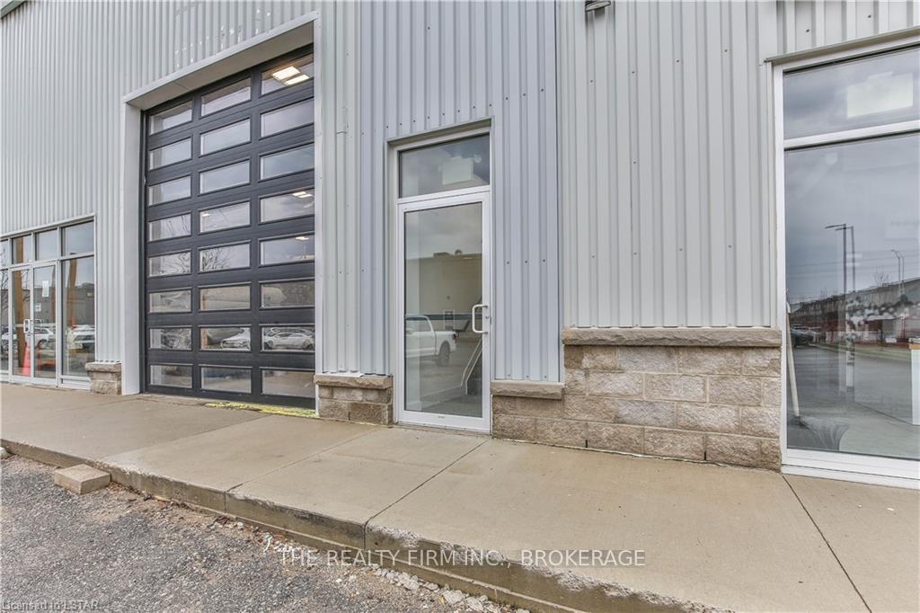 Photo 33 of 1712 Hyde Park Road, London, North E — HOMEH