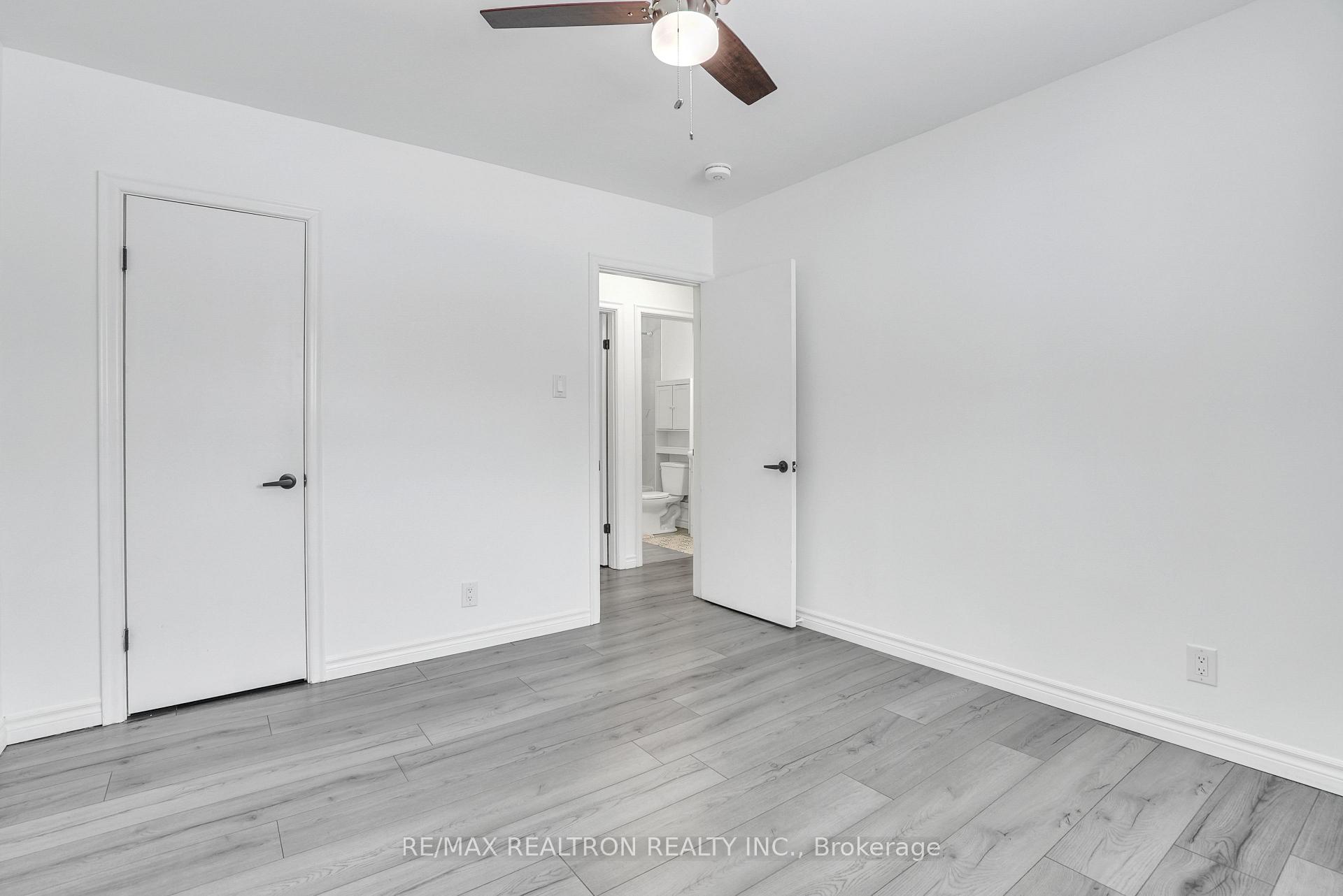 Photo 27 of 212 Little Avenue, Barrie, Allandale Heights — HOMEH