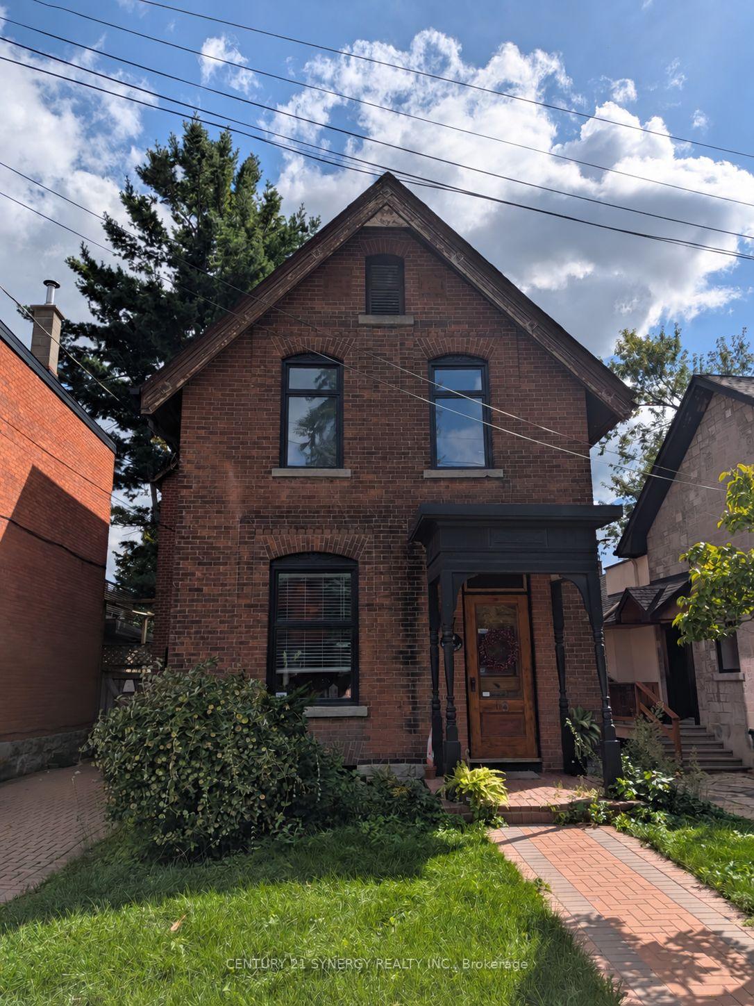 Photo 2 of 18 Wilton Crescent, Ottawa, Glebe — HOMEH
