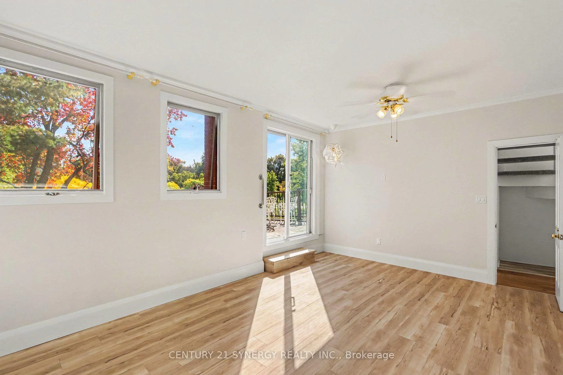 Photo 46 of 18 Wilton Crescent, Ottawa, Glebe — HOMEH