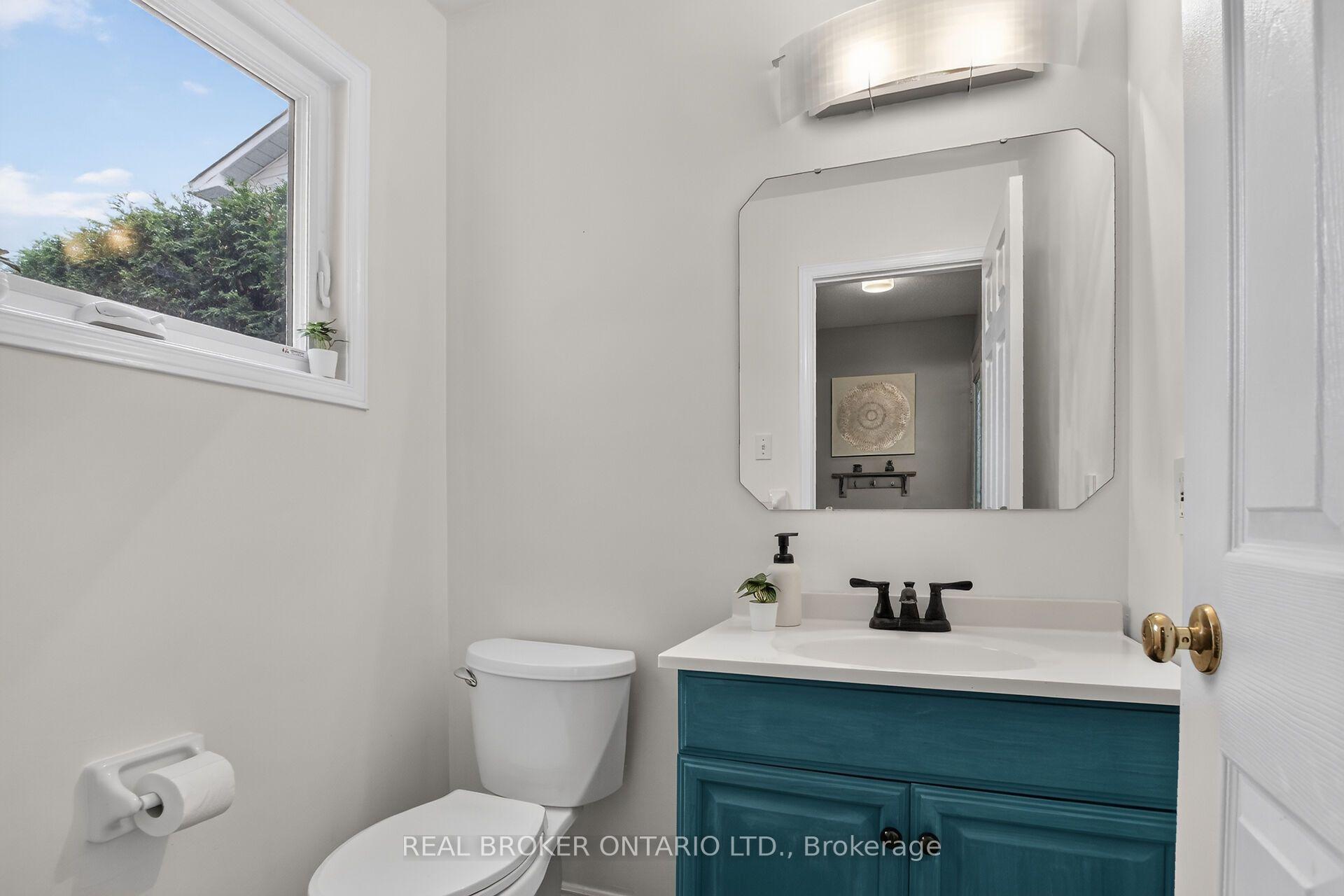 Photo 14 of 25 Moresby Drive, Ottawa, Kanata - Bridlewood — HOMEH