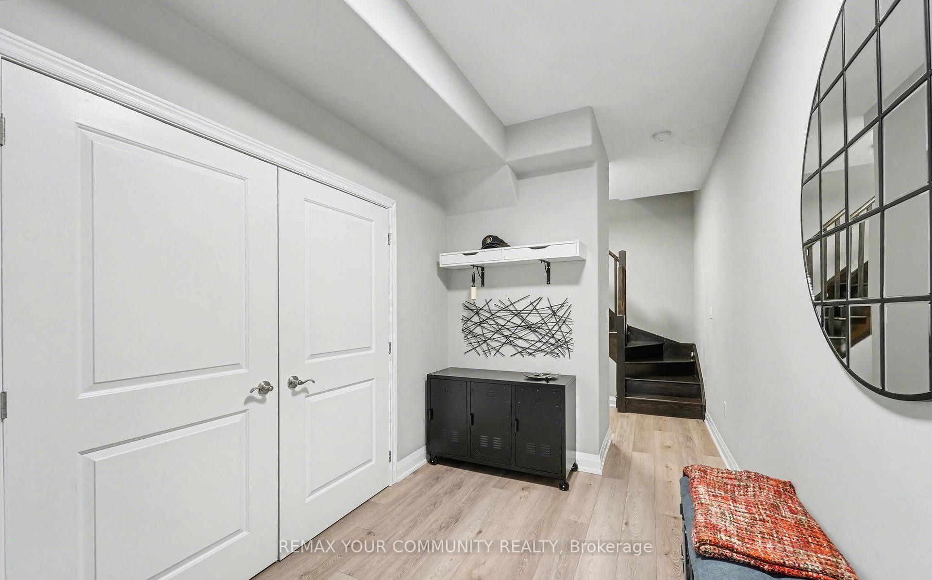 Photo 7 of Unit 49, 201 Westbank Trail, Hamilton, Stoney Creek Mountain — HOMEH