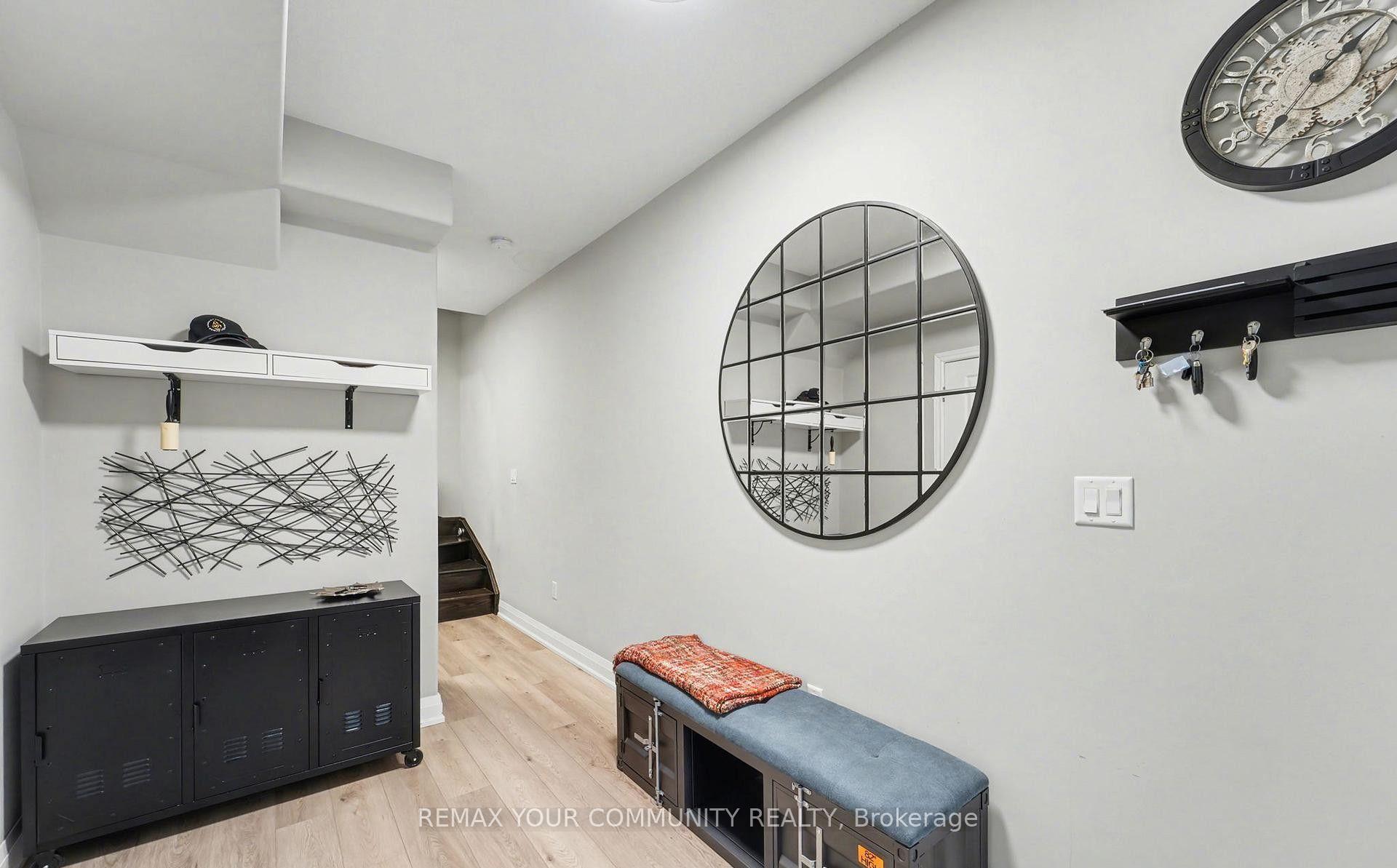 Photo 8 of Unit 49, 201 Westbank Trail, Hamilton, Stoney Creek Mountain — HOMEH