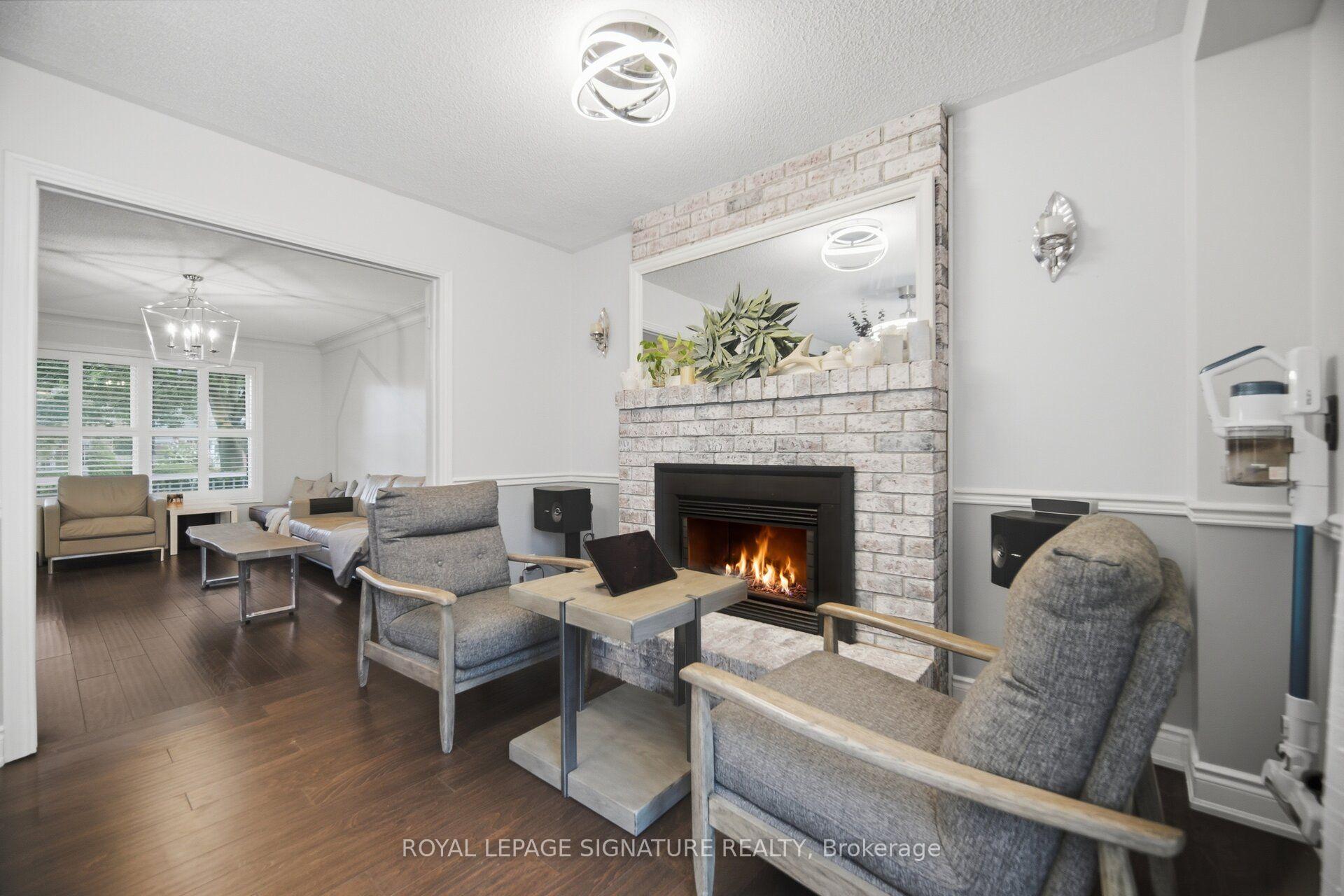 Photo 8 of 3217 Hazelwood Avenue, Burlington, Headon — HOMEH