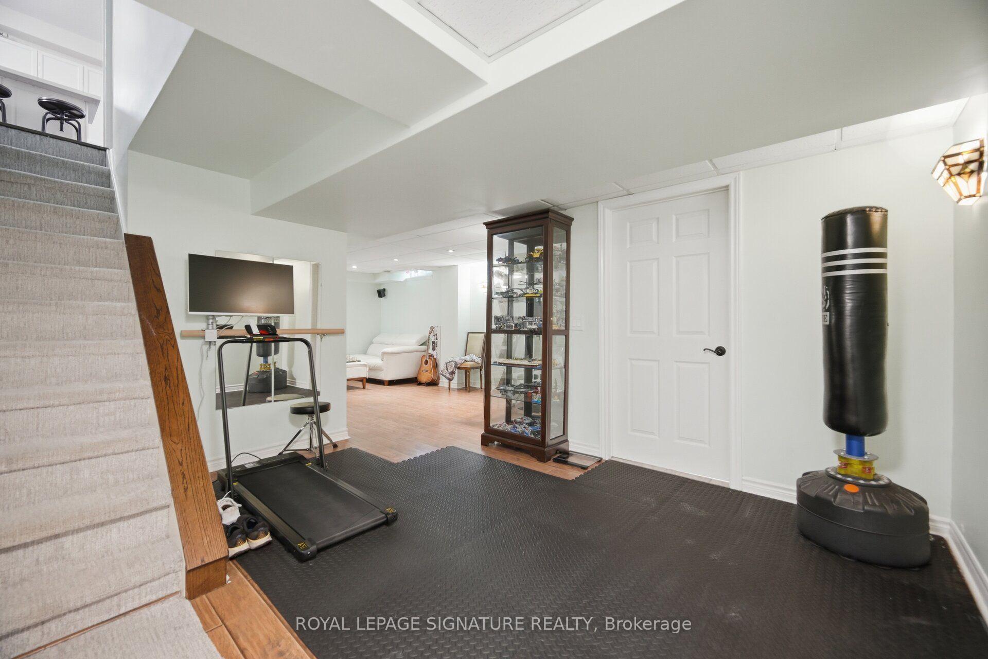 Photo 41 of 3217 Hazelwood Avenue, Burlington, Headon — HOMEH