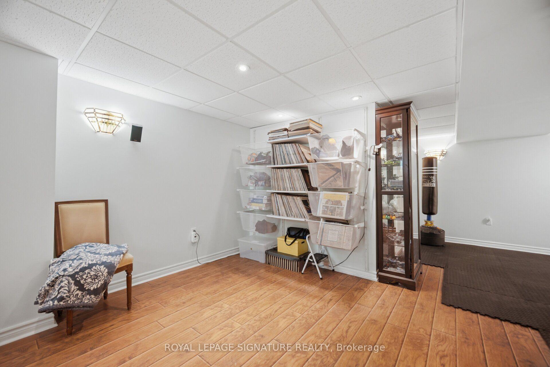 Photo 37 of 3217 Hazelwood Avenue, Burlington, Headon — HOMEH