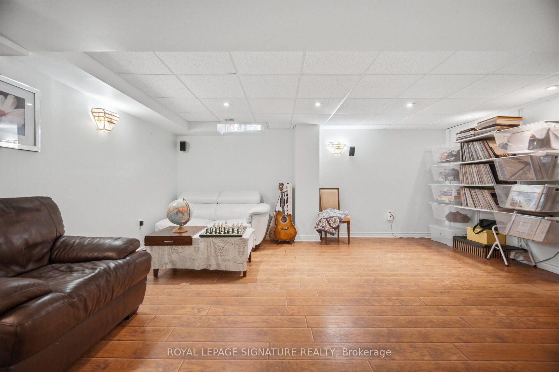 Photo 39 of 3217 Hazelwood Avenue, Burlington, Headon — HOMEH