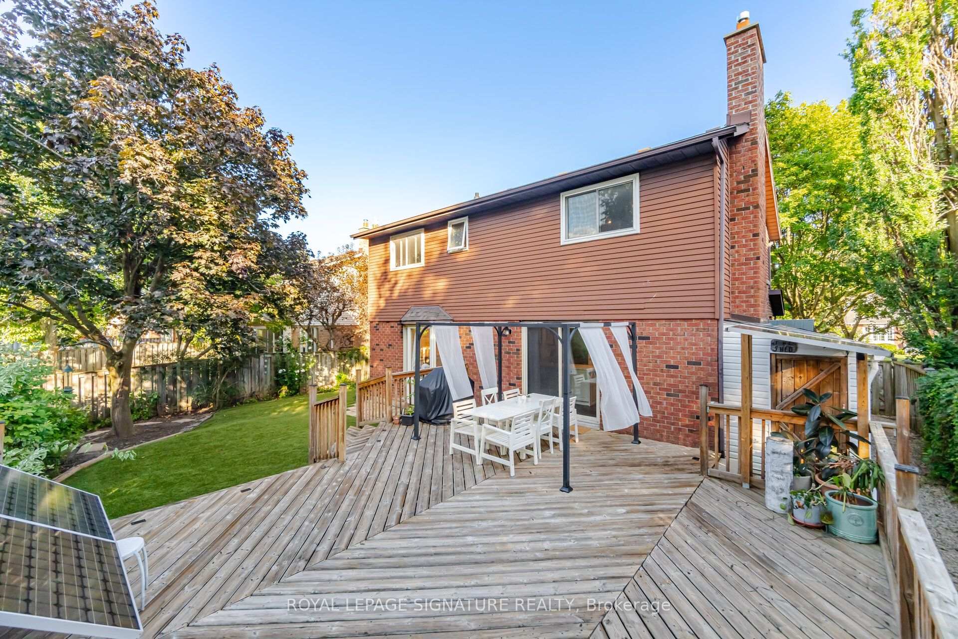 Photo 48 of 3217 Hazelwood Avenue, Burlington, Headon — HOMEH