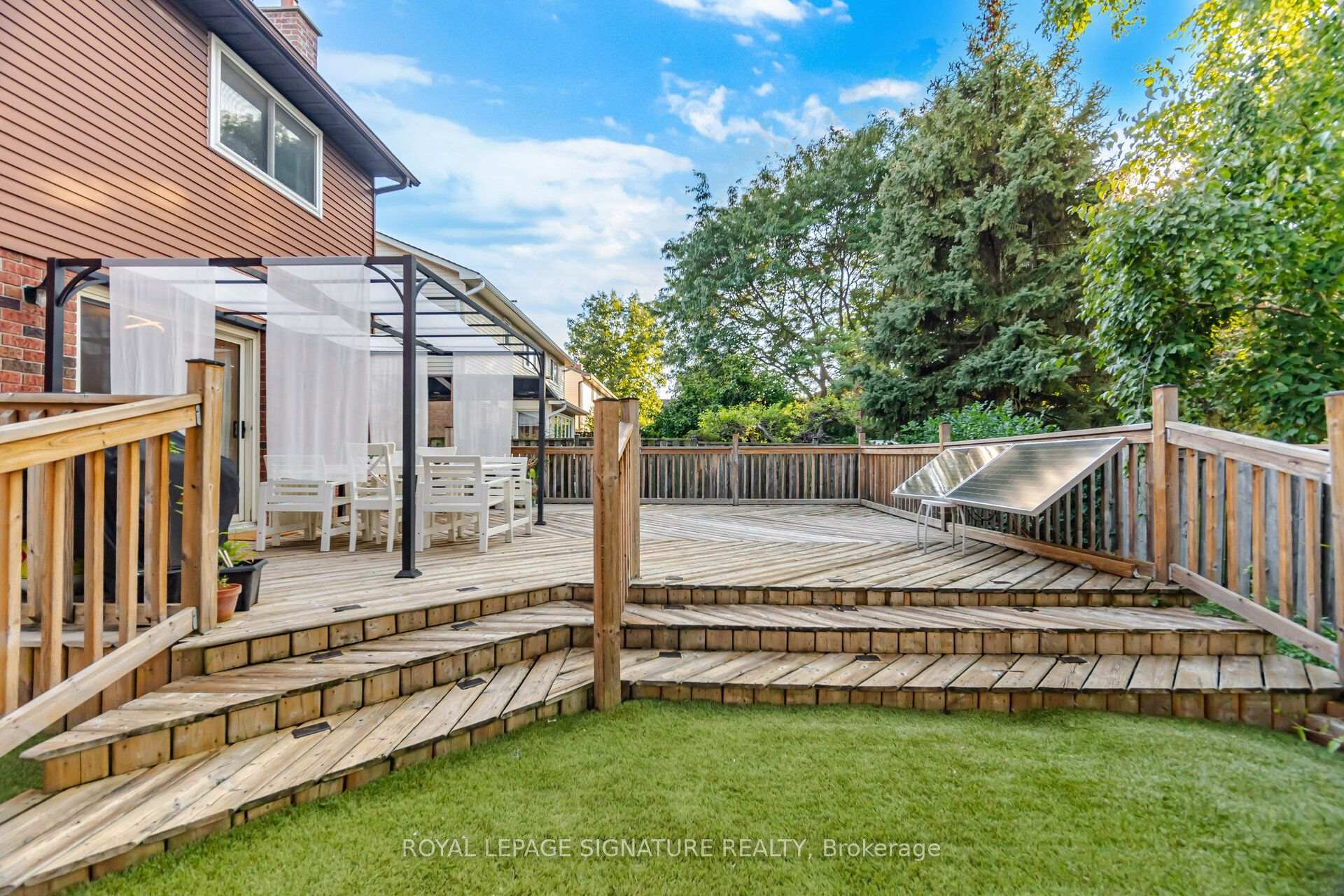 Photo 45 of 3217 Hazelwood Avenue, Burlington, Headon — HOMEH