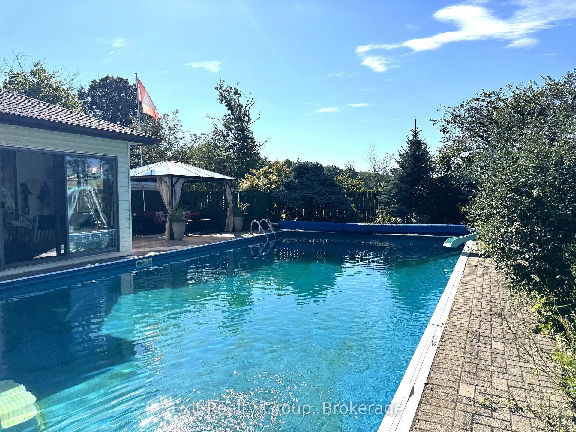 Photo 5 of 29 Chatterton Valley Crescent, Quinte West, Sidney Ward — HOMEH