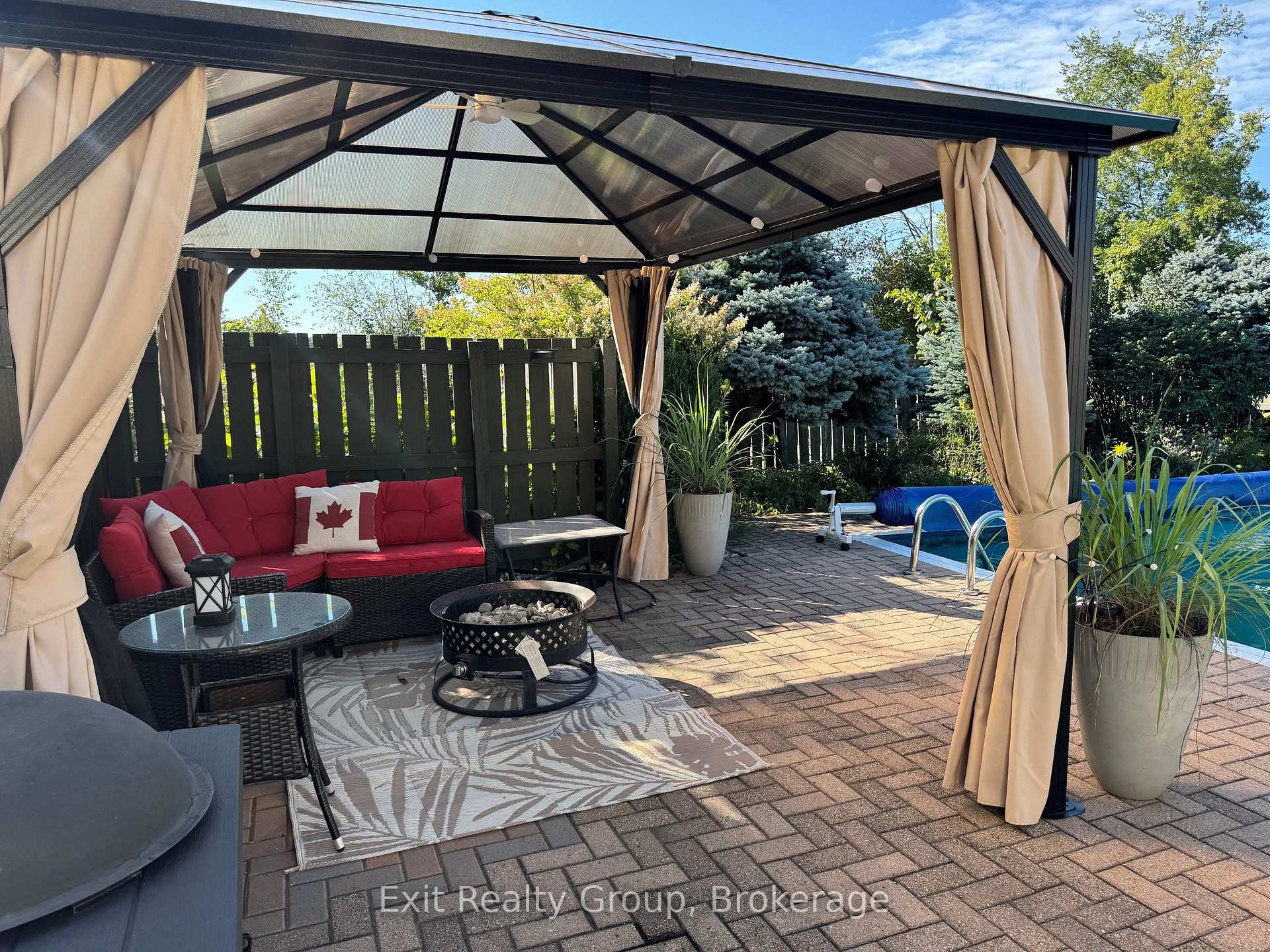 Photo 7 of 29 Chatterton Valley Crescent, Quinte West, Sidney Ward — HOMEH
