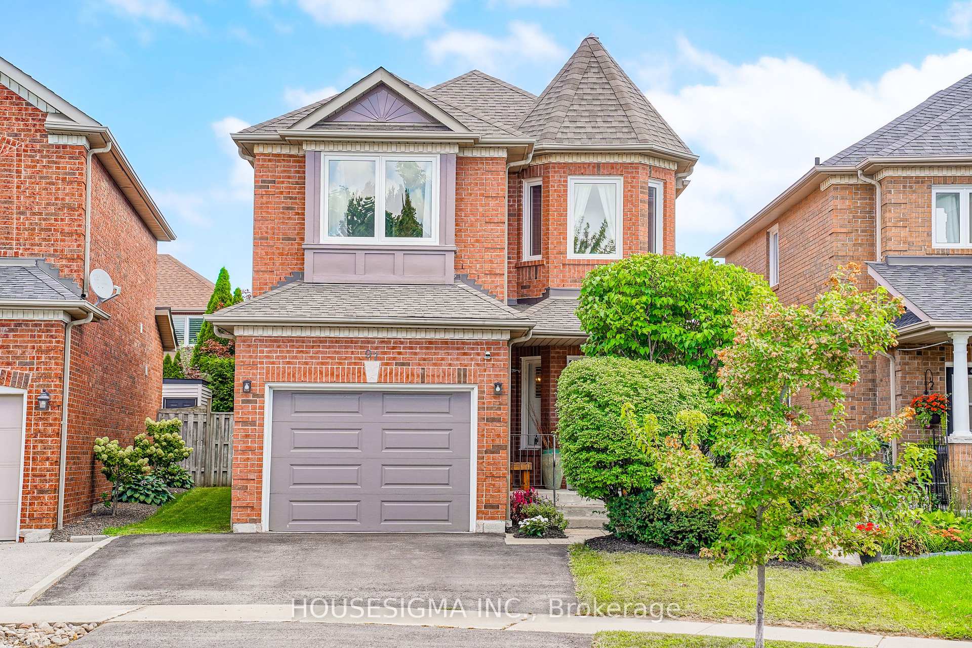 Photo 1 of 97 Bach Avenue, Whitby, Rolling Acres — HOMEH