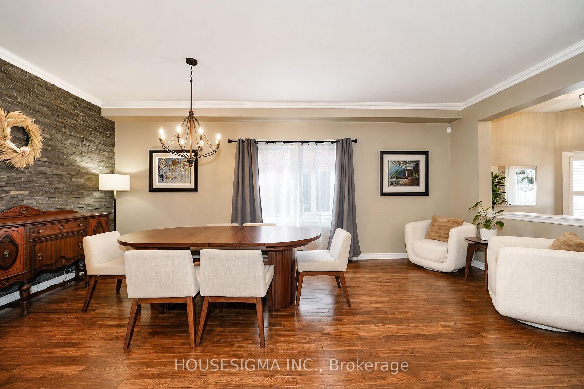 Photo 11 of 97 Bach Avenue, Whitby, Rolling Acres — HOMEH