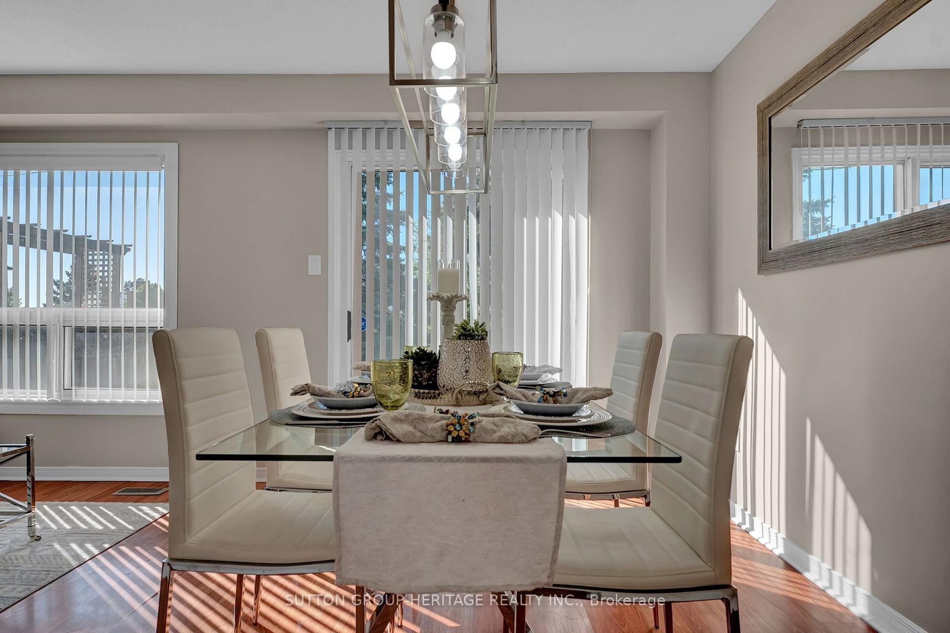 Photo 8 of 5 Fenwick Avenue, Clarington, Bowmanville — HOMEH