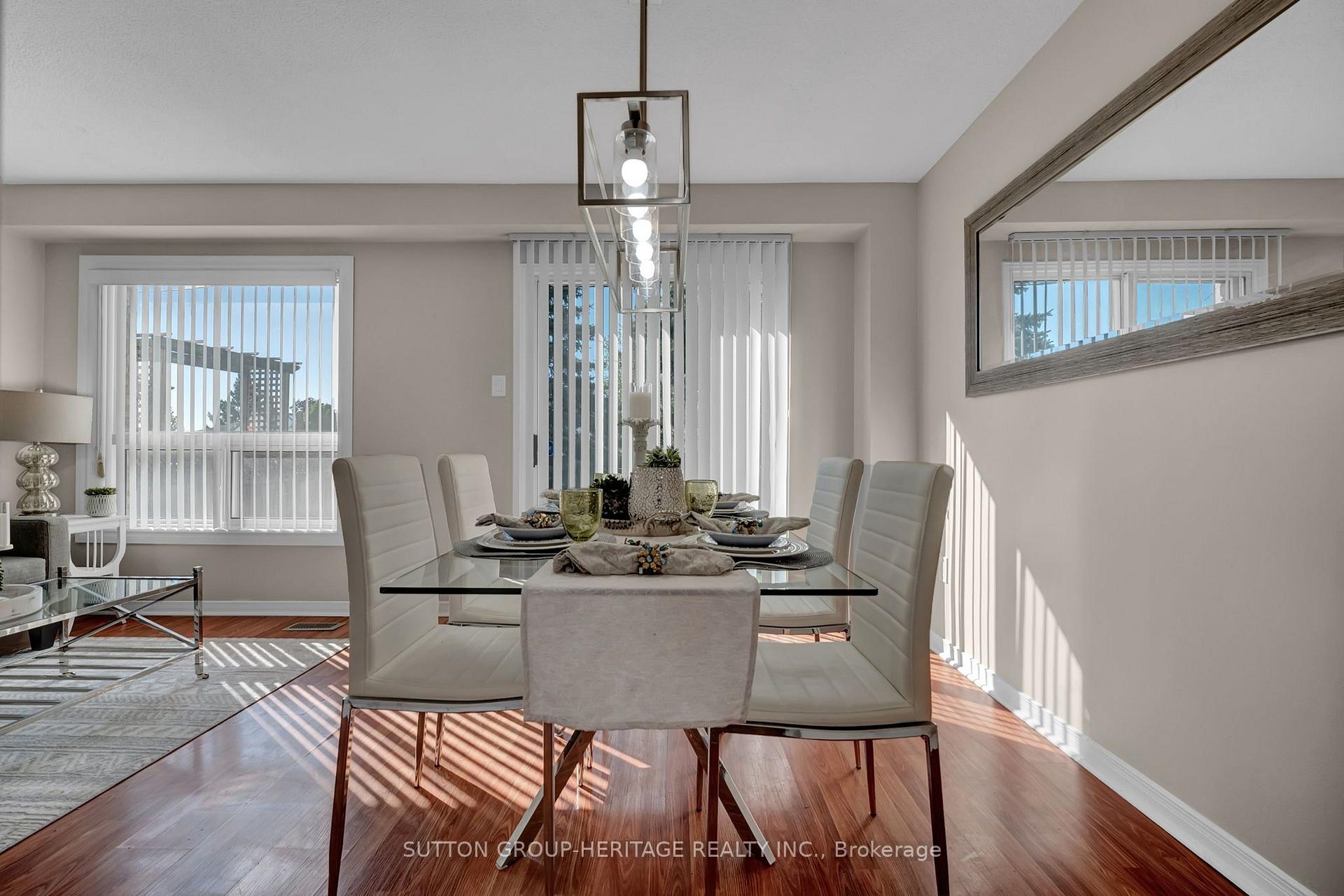 Photo 10 of 5 Fenwick Avenue, Clarington, Bowmanville — HOMEH
