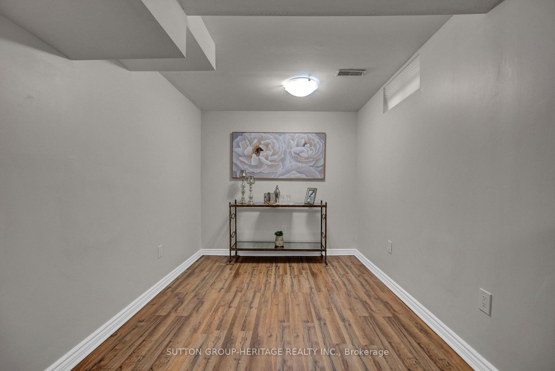 Photo 28 of 5 Fenwick Avenue, Clarington, Bowmanville — HOMEH