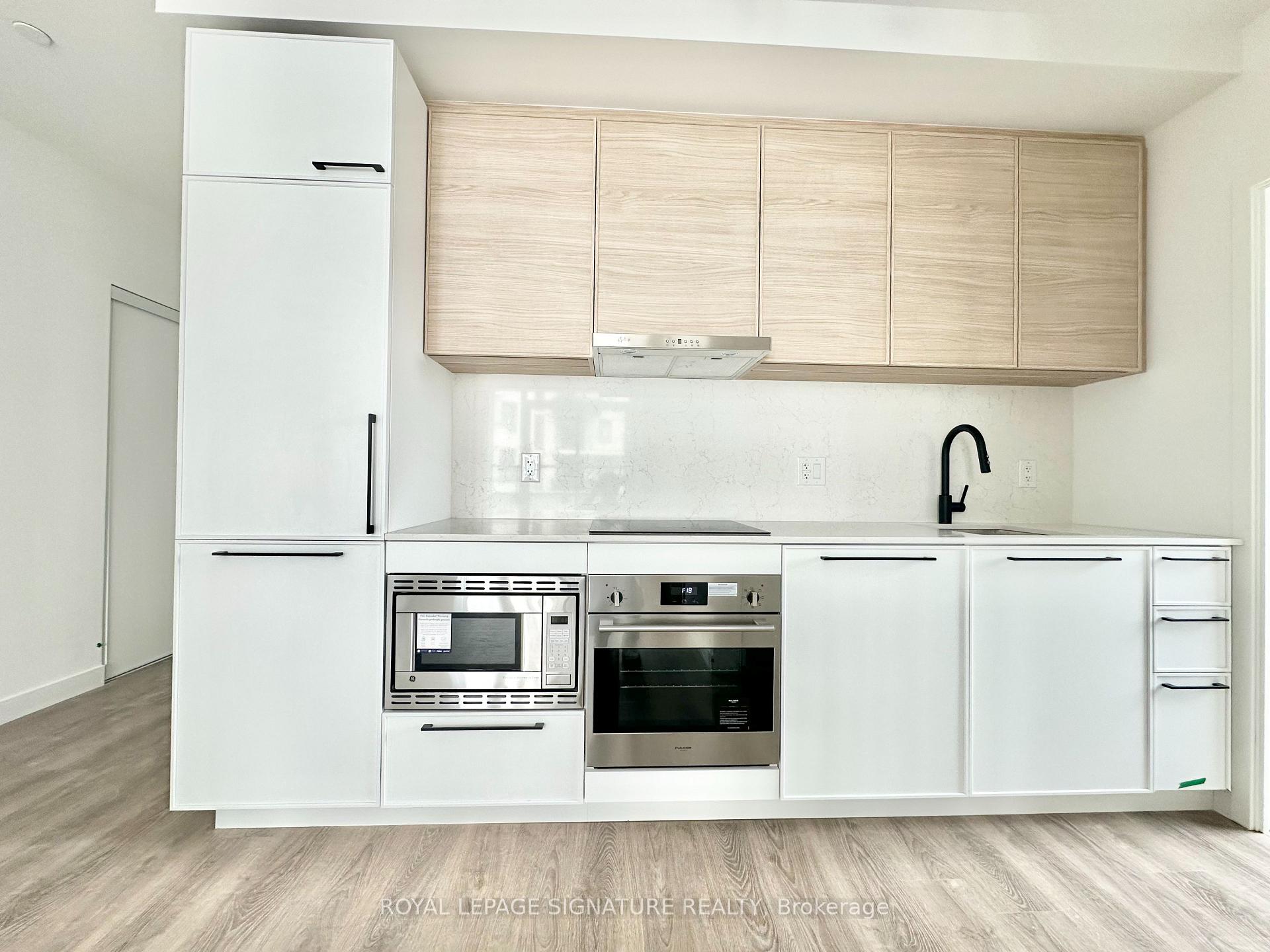 Photo 7 of Unit 804, 1050 Eastern Avenue, Toronto, Greenwood-Coxwell — HOMEH