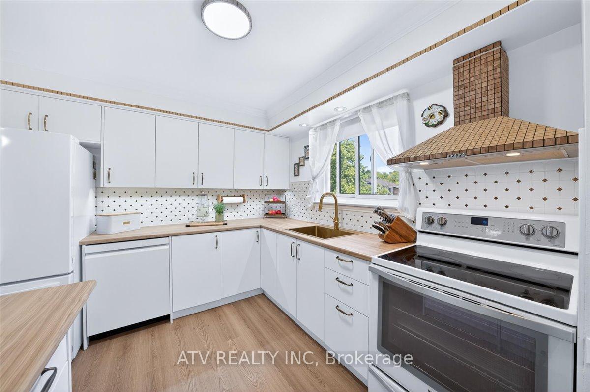 Photo 14 of Unit 21, 1485 Gulleden Drive, Mississauga, Applewood — HOMEH