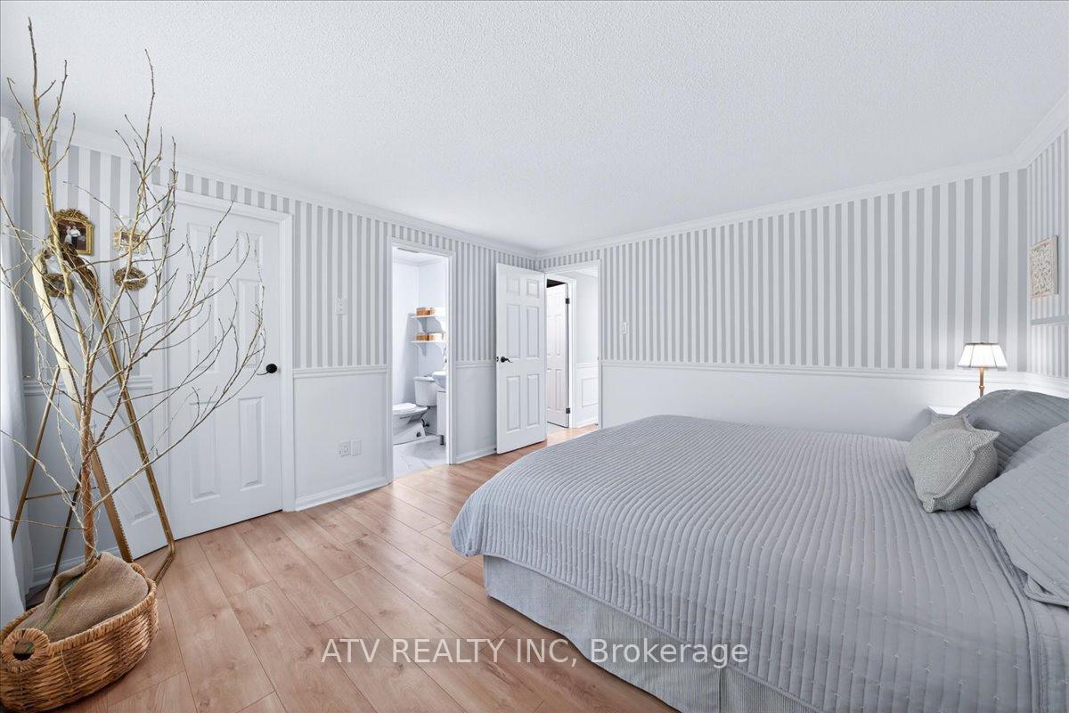 Photo 23 of Unit 21, 1485 Gulleden Drive, Mississauga, Applewood — HOMEH