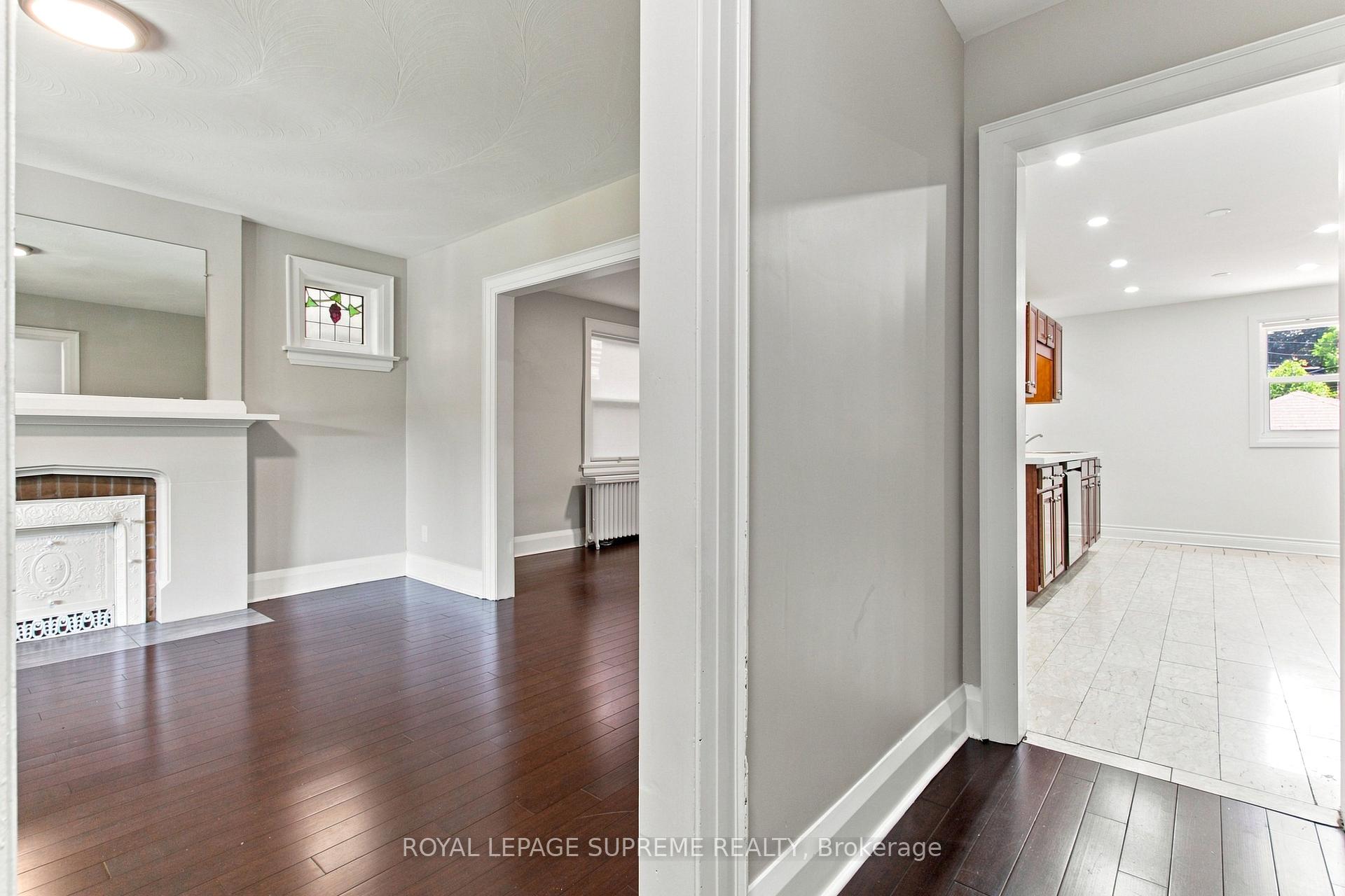 Photo 4 of 229 Winona Drive, Toronto, Oakwood Village — HOMEH