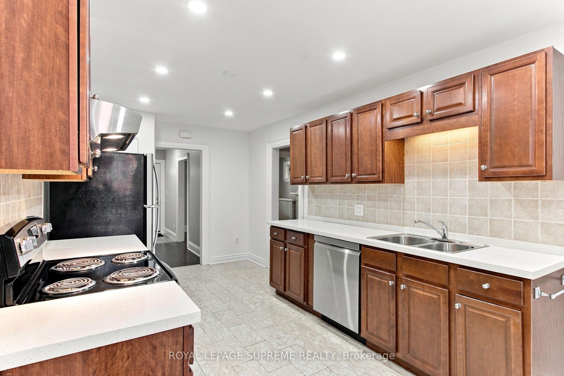 Photo 15 of 229 Winona Drive, Toronto, Oakwood Village — HOMEH