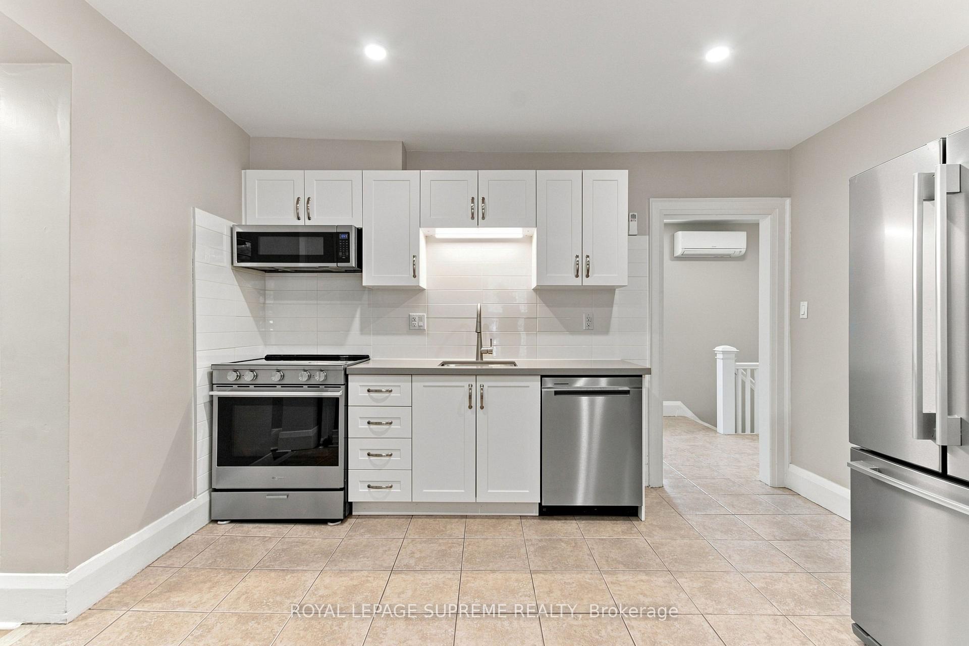 Photo 20 of 229 Winona Drive, Toronto, Oakwood Village — HOMEH