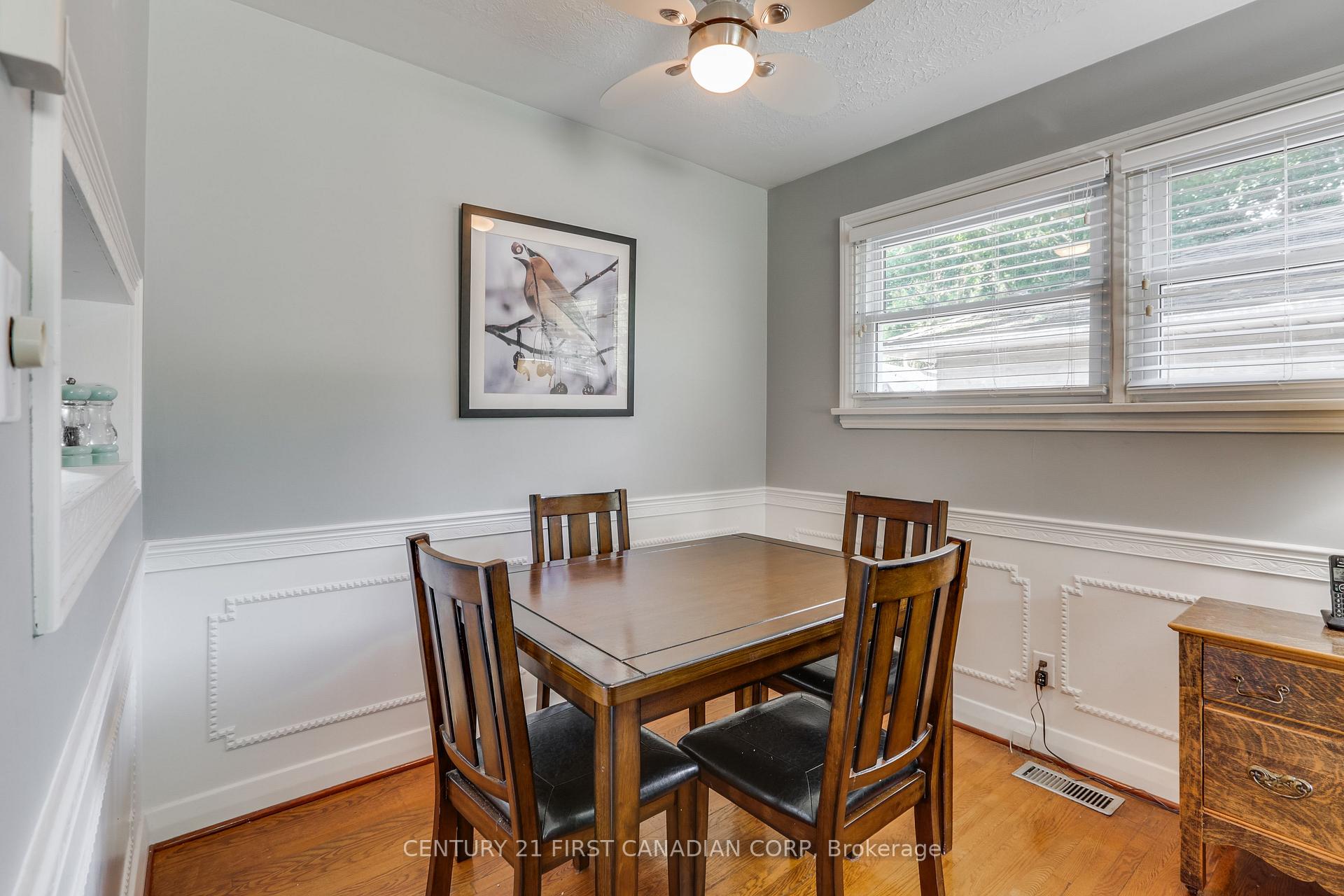 Photo 9 of 62 Thorncrest Crescent, London, South D — HOMEH