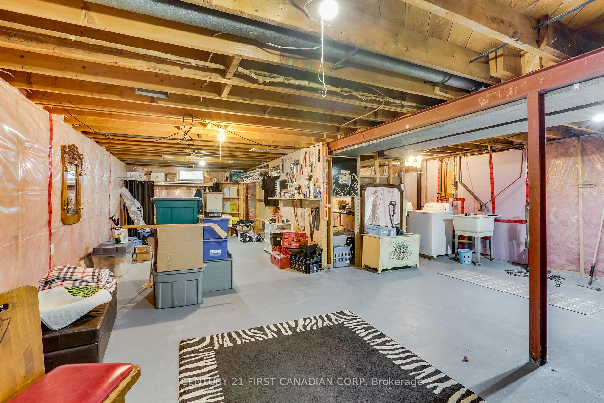 Photo 25 of 62 Thorncrest Crescent, London, South D — HOMEH