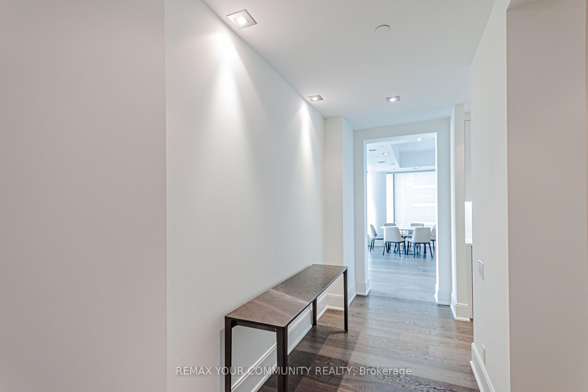 Photo 7 of Unit 902, 77 Charles Street W, Toronto, Bay Street Corridor — HOMEH