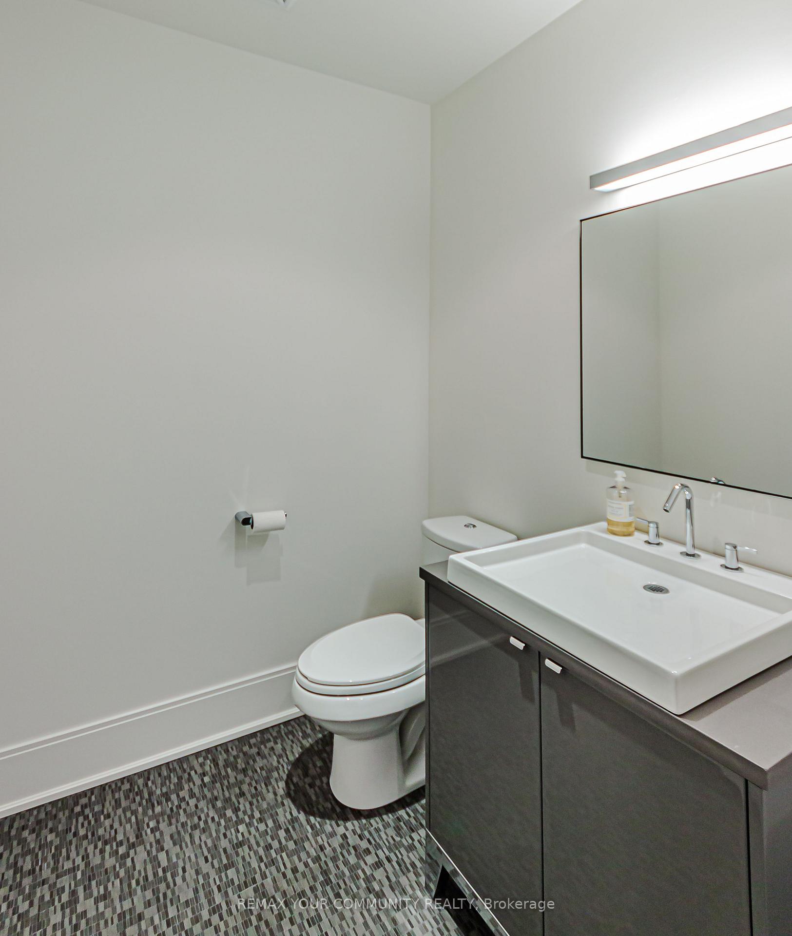 Photo 9 of Unit 902, 77 Charles Street W, Toronto, Bay Street Corridor — HOMEH