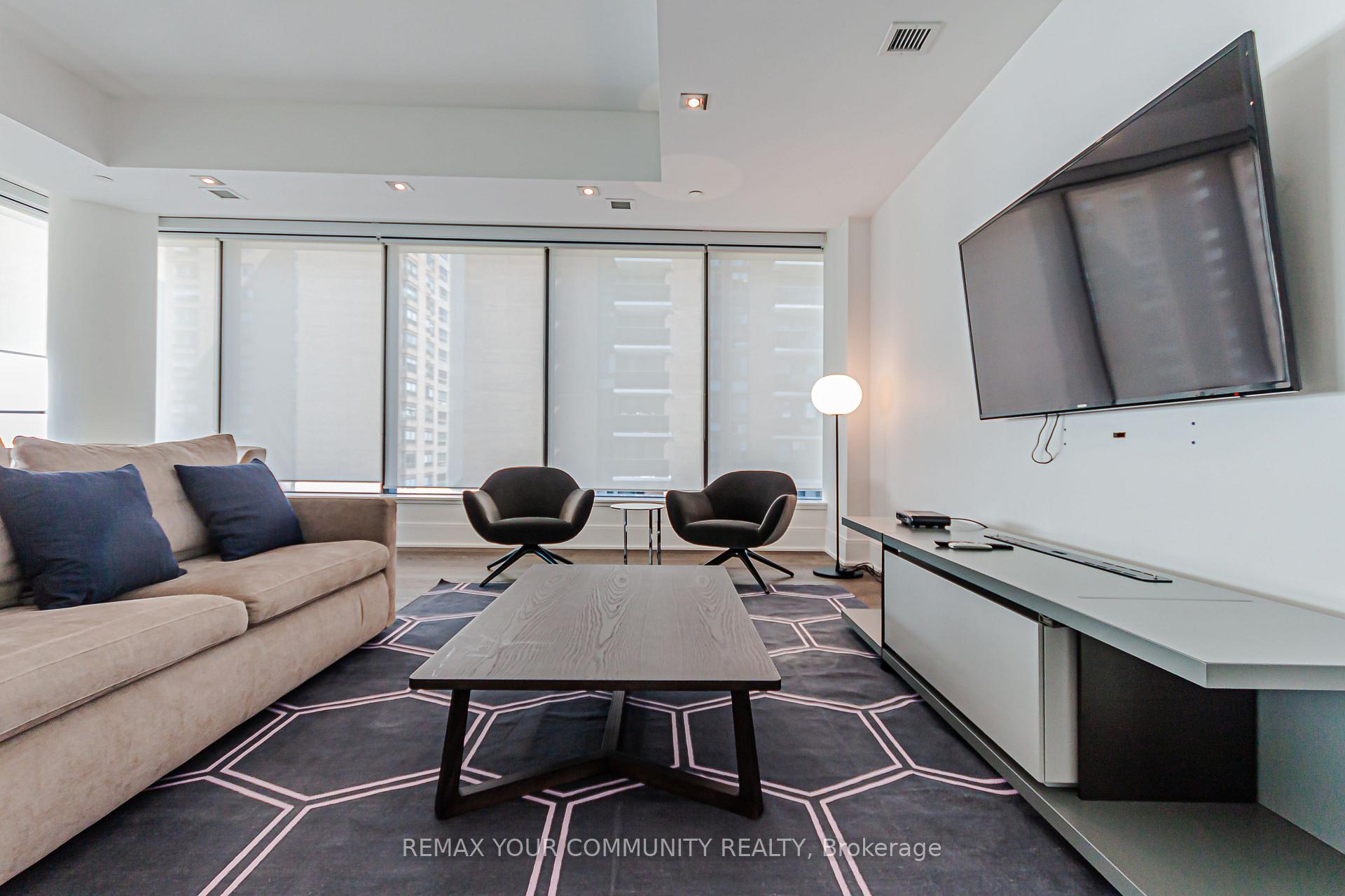 Photo 17 of Unit 902, 77 Charles Street W, Toronto, Bay Street Corridor — HOMEH