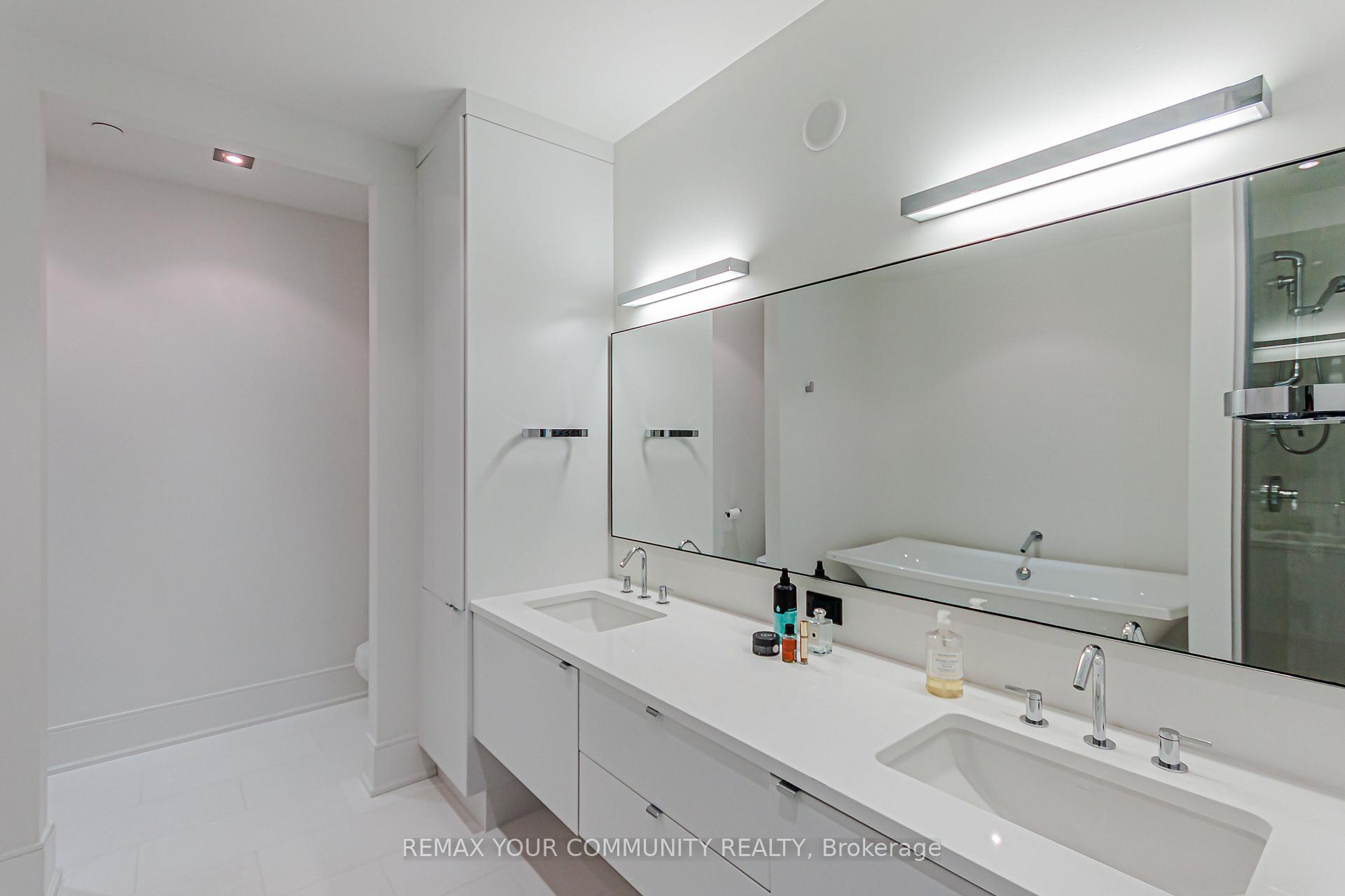 Photo 33 of Unit 902, 77 Charles Street W, Toronto, Bay Street Corridor — HOMEH