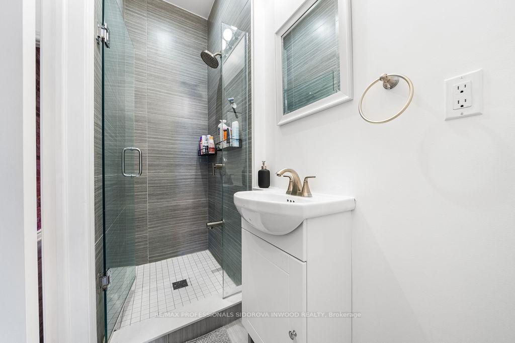 Photo 12 of 13 Spencer Avenue, Toronto, South Parkdale — HOMEH