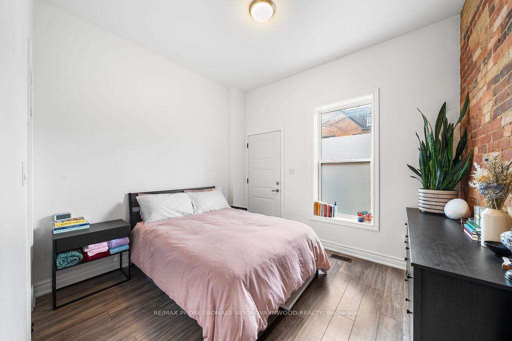 Photo 14 of 13 Spencer Avenue, Toronto, South Parkdale — HOMEH