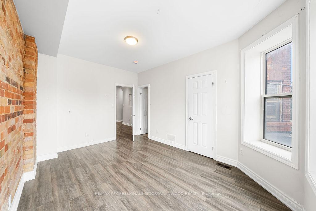 Photo 17 of 13 Spencer Avenue, Toronto, South Parkdale — HOMEH