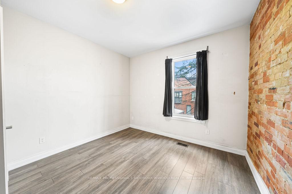 Photo 25 of 13 Spencer Avenue, Toronto, South Parkdale — HOMEH