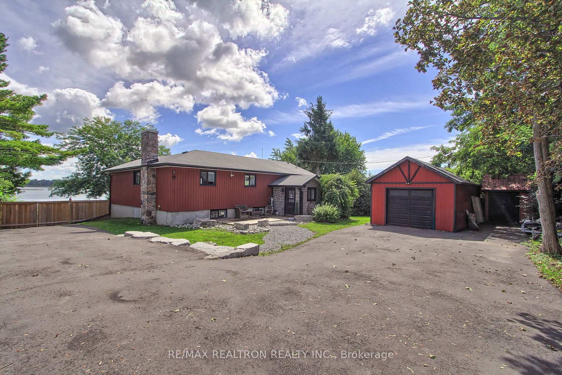 Photo 3 of 126 O'Reilly Lane, Kawartha Lakes, Ops — HOMEH