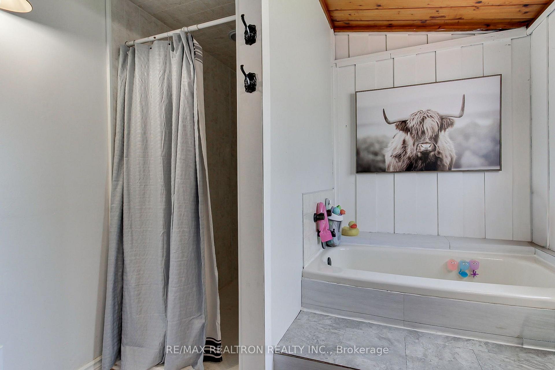 Photo 31 of 126 O'Reilly Lane, Kawartha Lakes, Ops — HOMEH