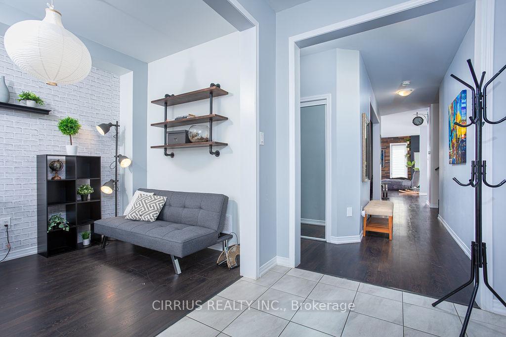 Photo 12 of 7776 Tupelo Crescent, Niagara Falls, Brown — HOMEH