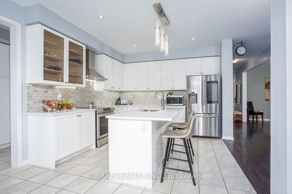 Photo 19 of 7776 Tupelo Crescent, Niagara Falls, Brown — HOMEH