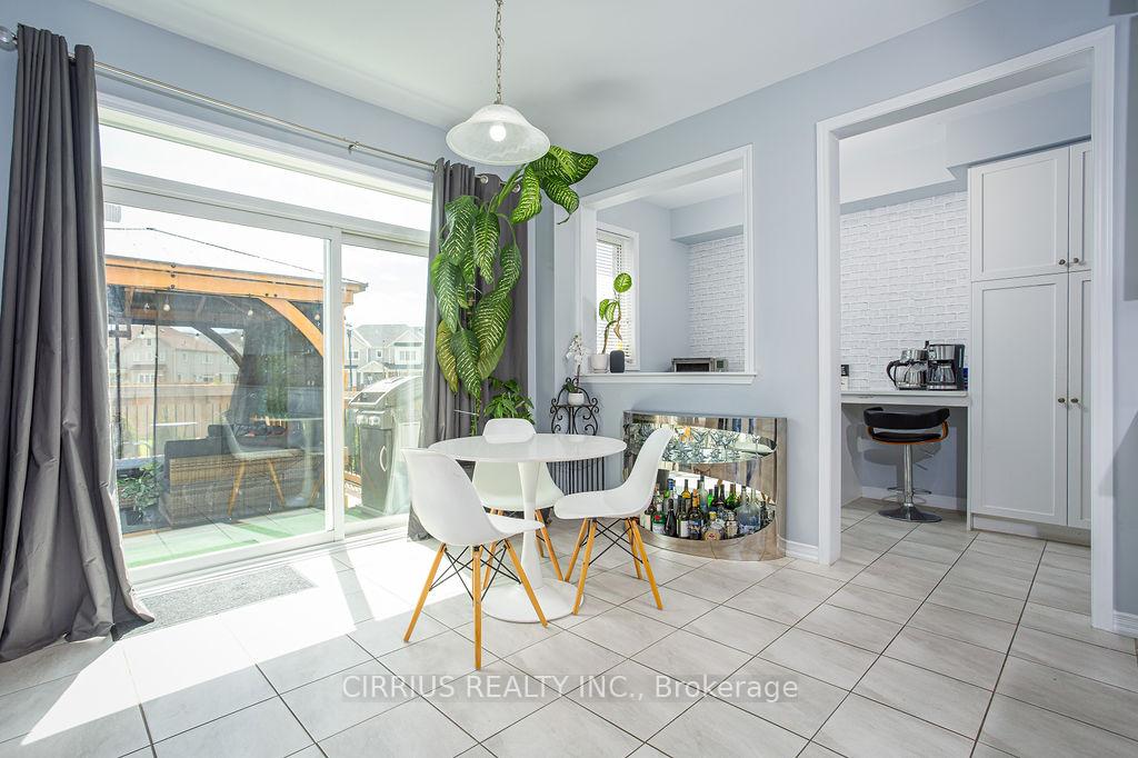 Photo 21 of 7776 Tupelo Crescent, Niagara Falls, Brown — HOMEH
