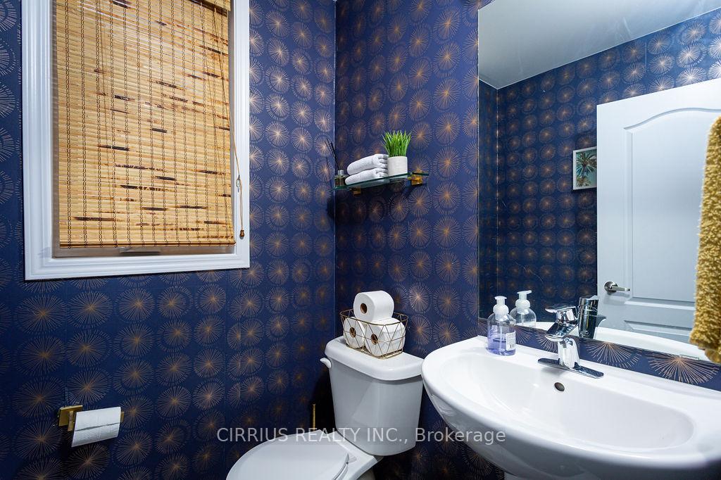 Photo 24 of 7776 Tupelo Crescent, Niagara Falls, Brown — HOMEH
