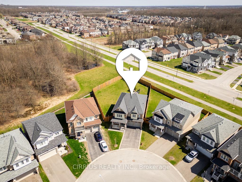 Photo 41 of 7776 Tupelo Crescent, Niagara Falls, Brown — HOMEH