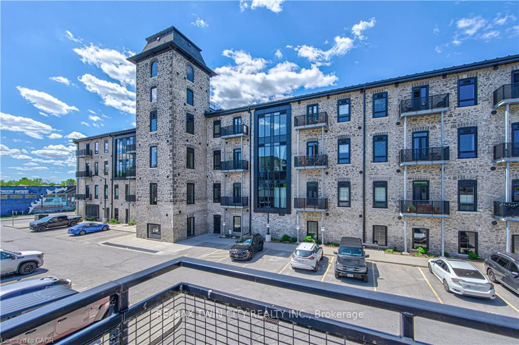 Photo 5 of Unit 201, 19 Guelph Avenue, Cambridge, Hespeler Village — HOMEH