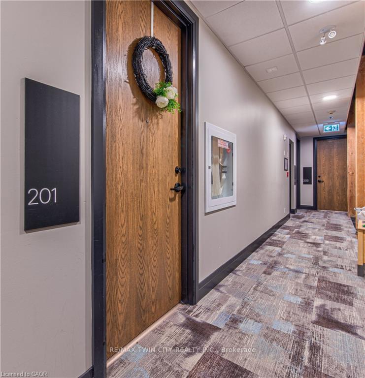 Photo 7 of Unit 201, 19 Guelph Avenue, Cambridge, Hespeler Village — HOMEH
