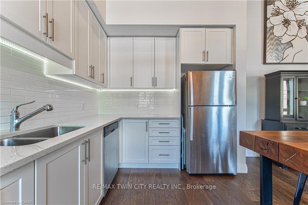 Photo 18 of Unit 201, 19 Guelph Avenue, Cambridge, Hespeler Village — HOMEH