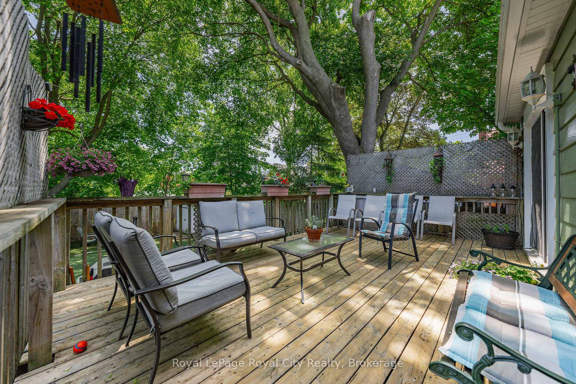 Photo 37 of 157 Grange Street, Guelph, St. George's — HOMEH