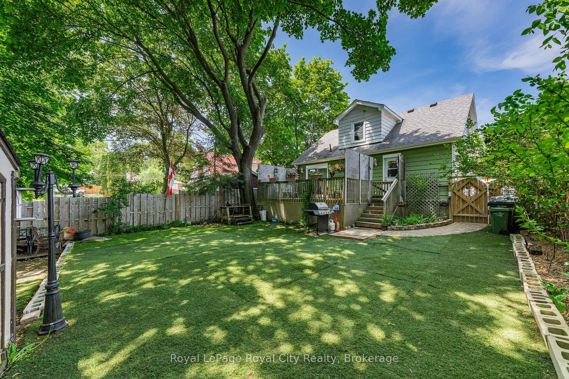 Photo 43 of 157 Grange Street, Guelph, St. George's — HOMEH